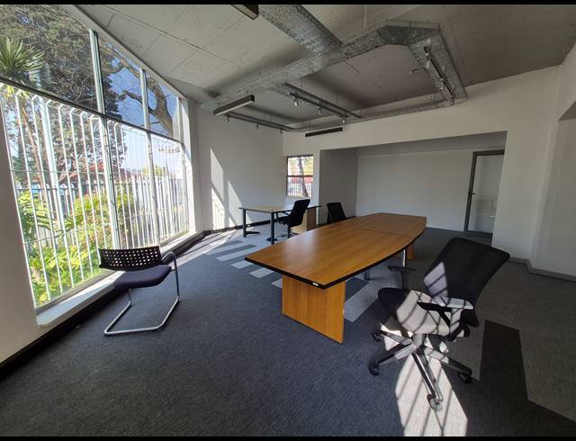 61M² OFFICE TO LET IN RIVONIA